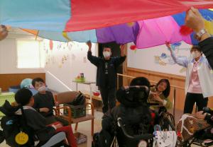 12���̊����B